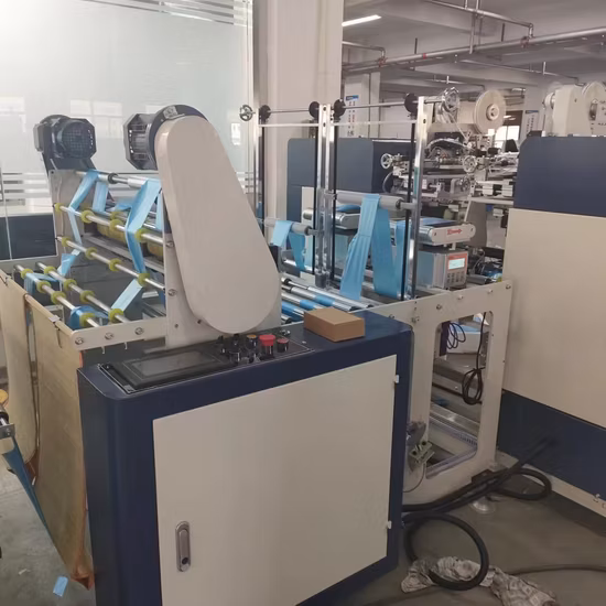 Sacco per immondizia in amido di mais Pbat in plastica biodegradabile automatica, sacchetto con sigillo a stella per rifiuti su macchina per la produzione di rotoli